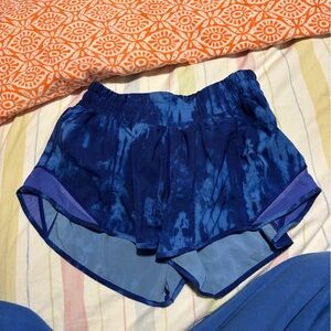 RARE lululemon hotty hot shorts